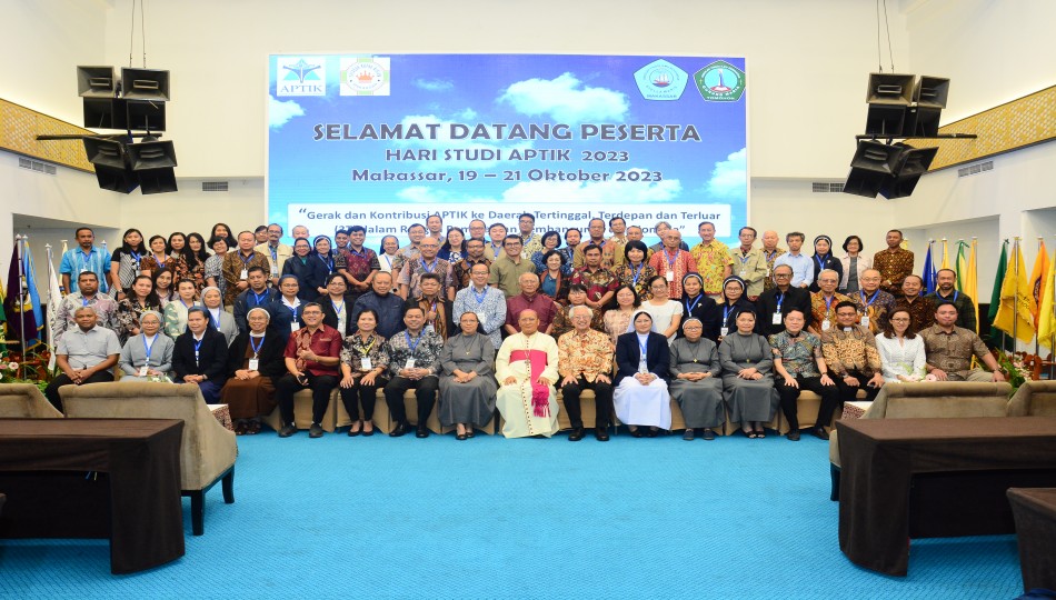 Hari Studi APTIK 2023 ,Makassar 19 - 21 Okt - Kampus STIK Stella Maris Makassar